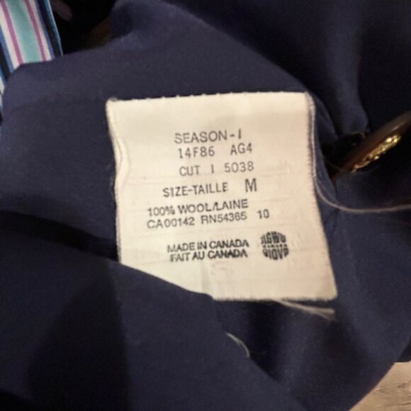 Reversible Wool Cape - Picture 12 of 12